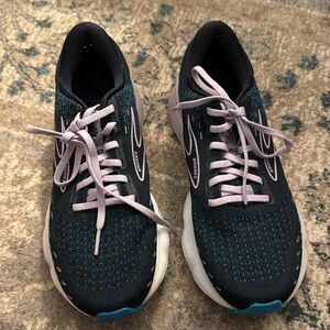 Brooks Glycerin 20 Running Shoe, 7.5